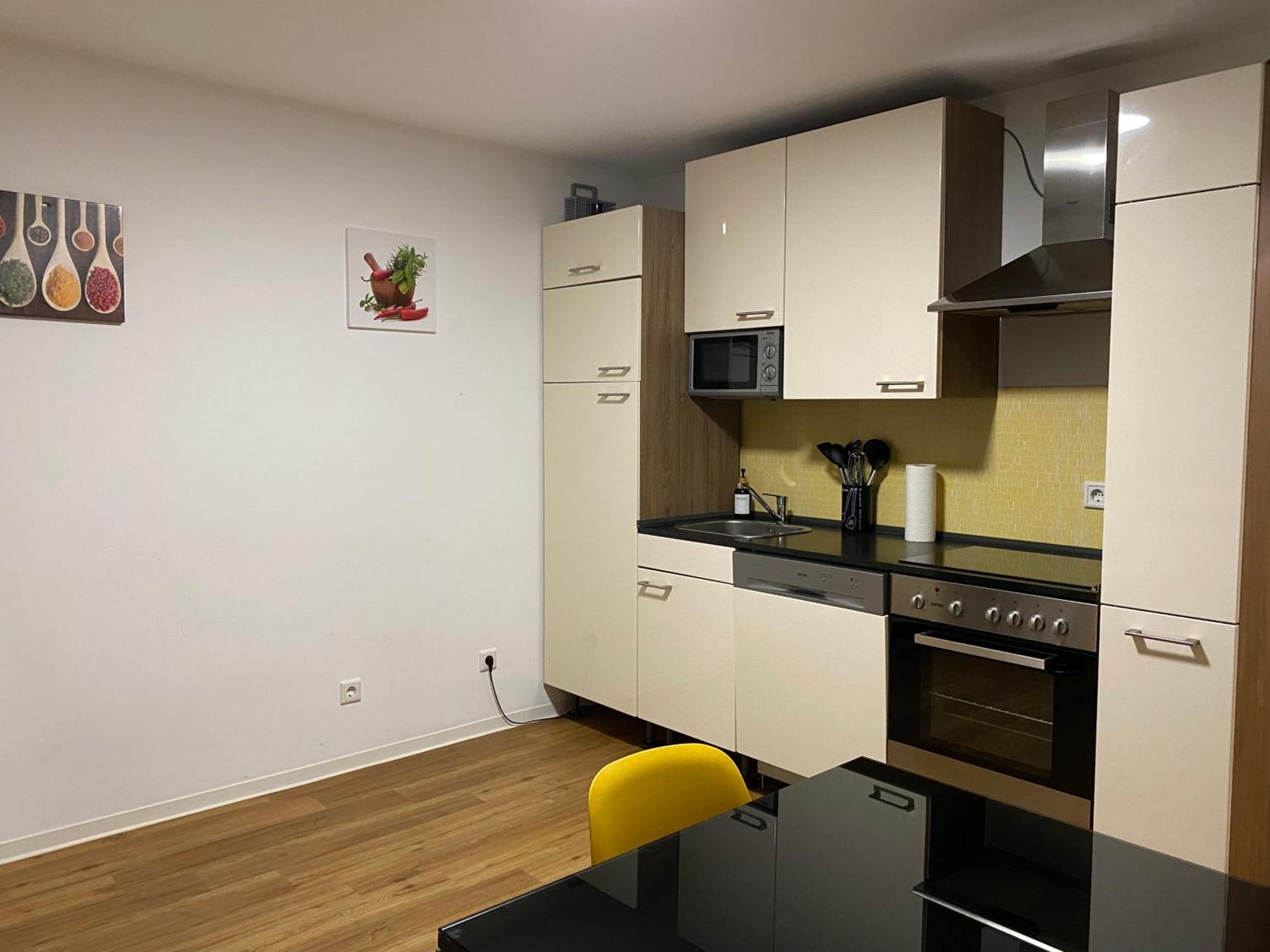 Apartment Roomy Comfort - Zwischen Heidelberg Und Mannheim Edingen-Neckarhausen 外观 照片
