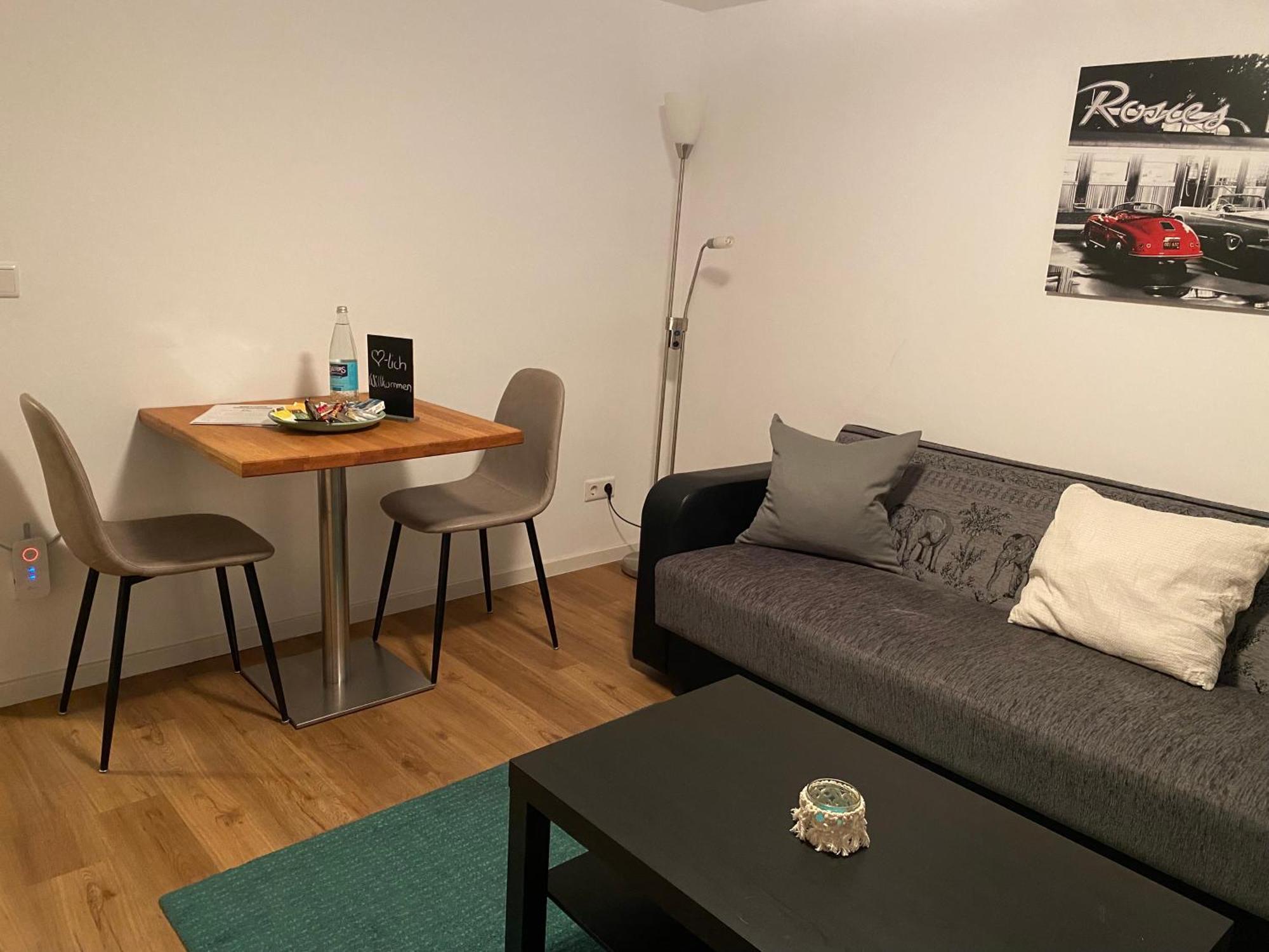 Apartment Roomy Comfort - Zwischen Heidelberg Und Mannheim Edingen-Neckarhausen 外观 照片